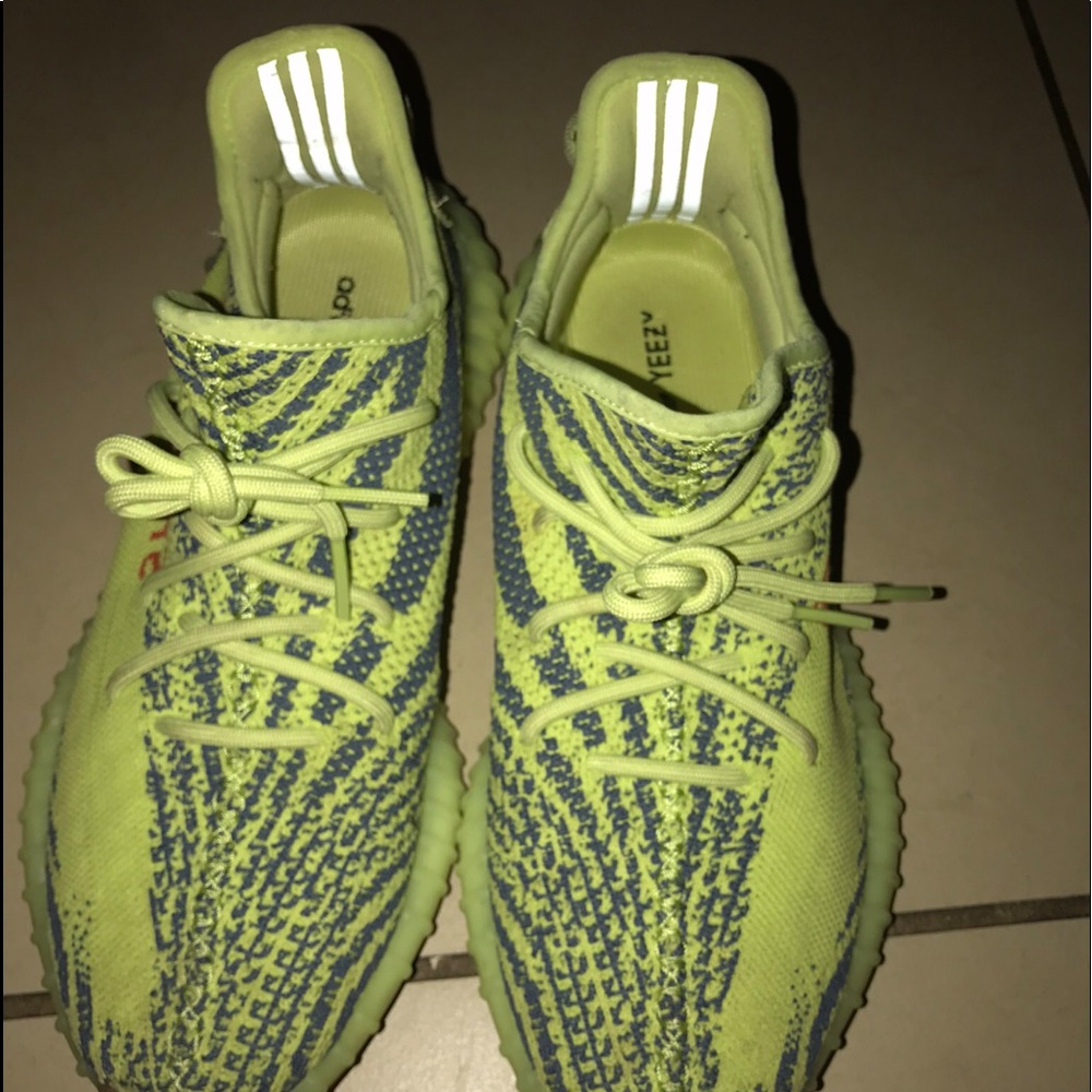Yeezy v2